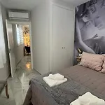 El Beso De Eros Grupo Ac Gestion Cadiz